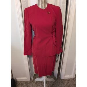 Kasper Petite Women's Skirt Suit 2 Pc Set Red New with Tags Size 4P Old Money